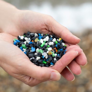 Plastic Granules i Stock 1266984285